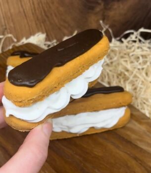 Peanut Butter Dog Bun